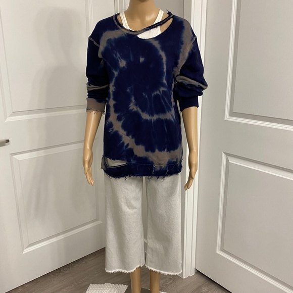 Alala Distressed Sweatshirt. Blue Tie Dye. Small. - Picture 3 of 16